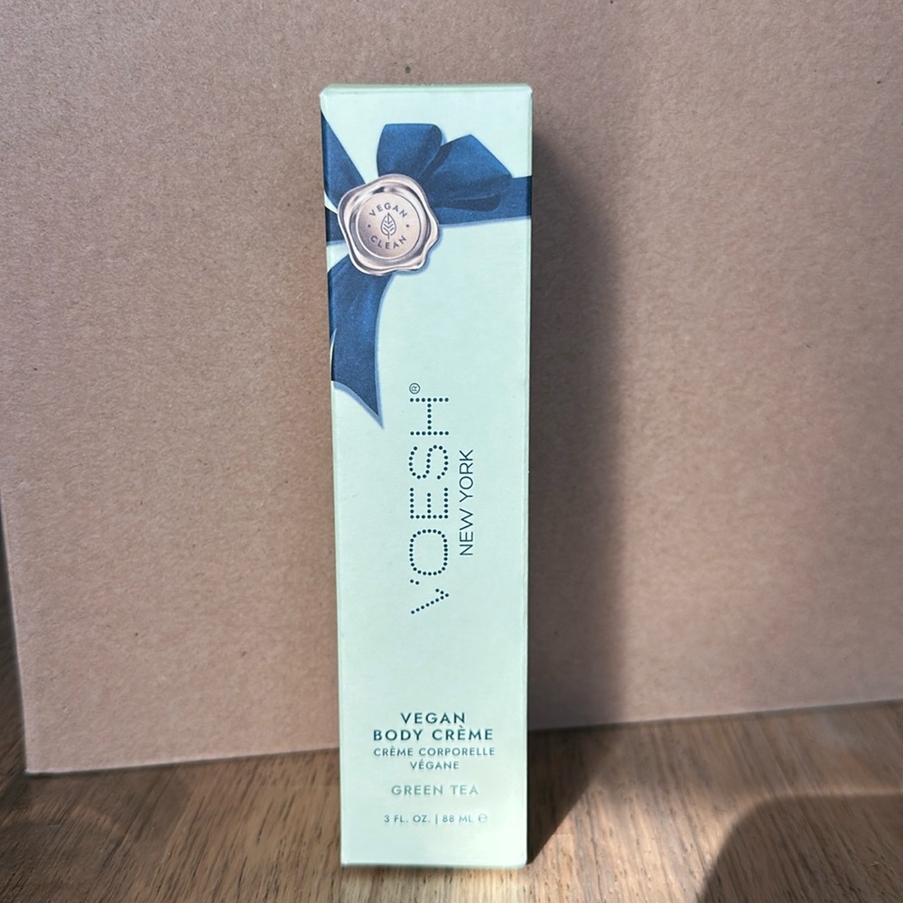 Voesh body cream